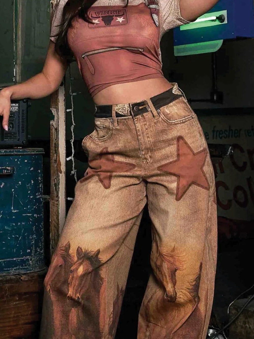 HORSE PRINT BAGGY BARREL JEANS